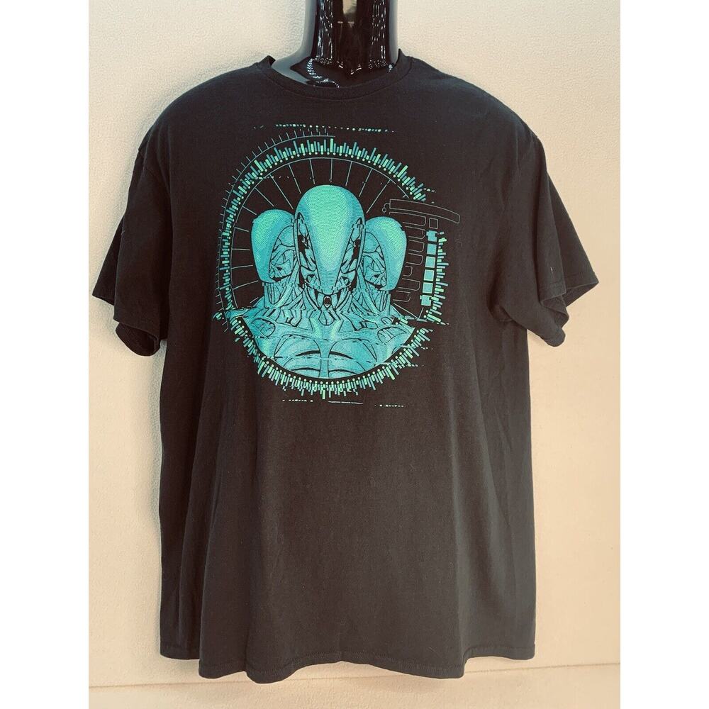 L Westworld Graphic Tee Shirt Turquoise Green Bright Graphic on Black 20" Chest